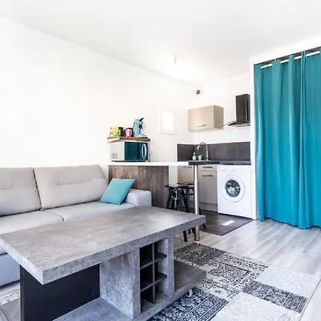 Le Baudelaire - Cosy Studio Et Parking A Grenoble Exterior photo