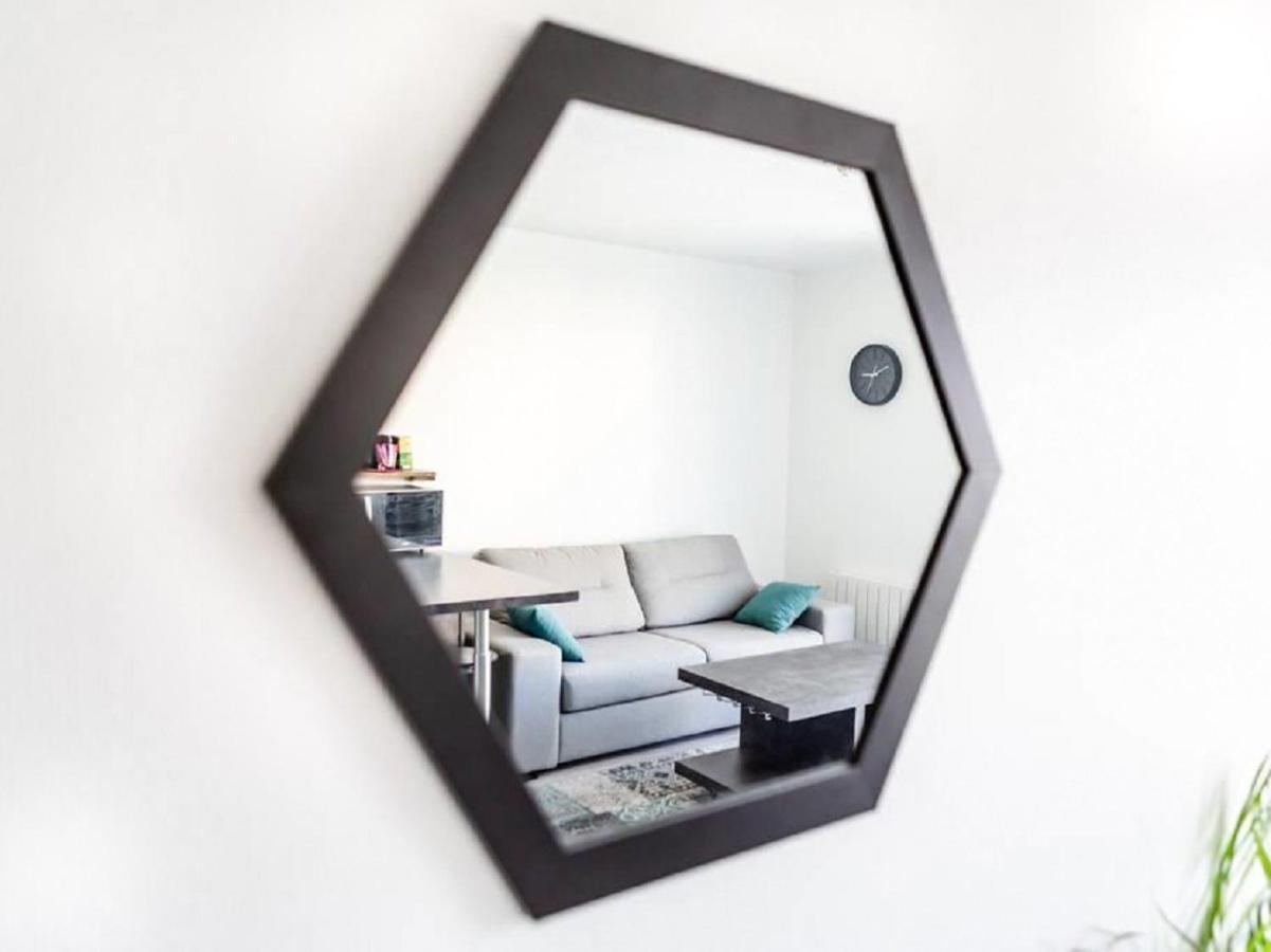 Apartment Le Baudelaire - Cosy Et Parking A
